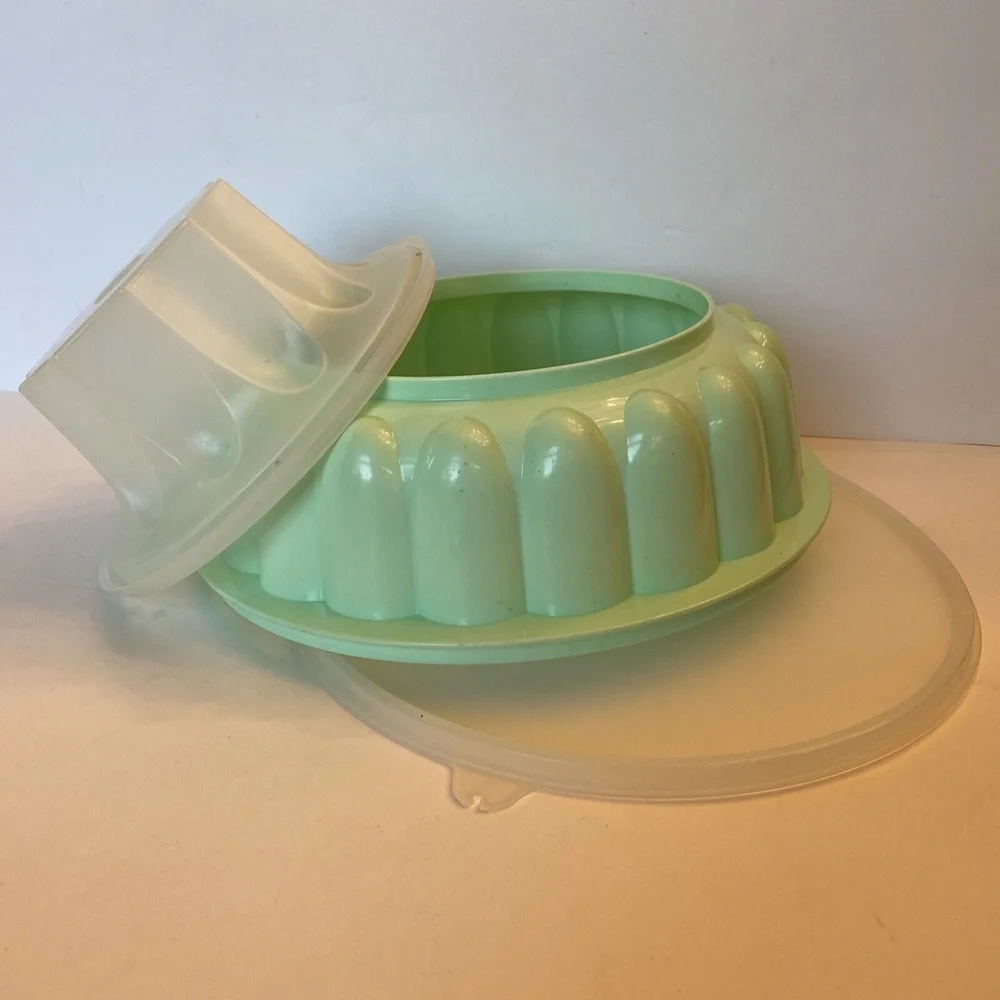 Vintage TUPPERWARE 3-Piece 9.5” Jello Mold Ice Ring Mint Green 1202‎ 1201 1203